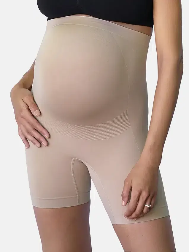 Ingrid und Isabel Umstandsmode-Shapewear-Shorts