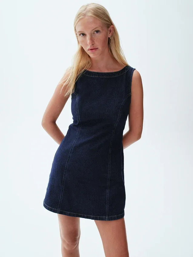 Jeans-Minikleid mit U-Boot-Ausschnitt