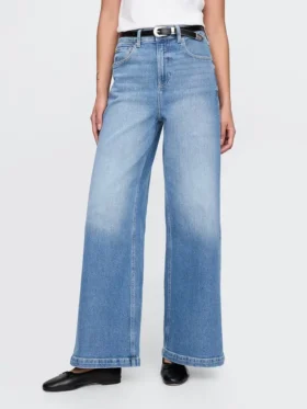 Jeans mit extra hoher Leibhöhe und weitem Bein
