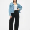 Jeans mit extra hoher Leibhöhe und weitem Bein