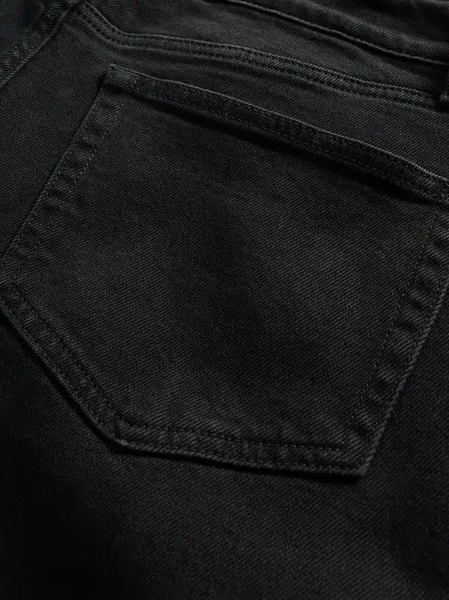 Jeans mit extra hoher Leibhöhe und weitem Bein