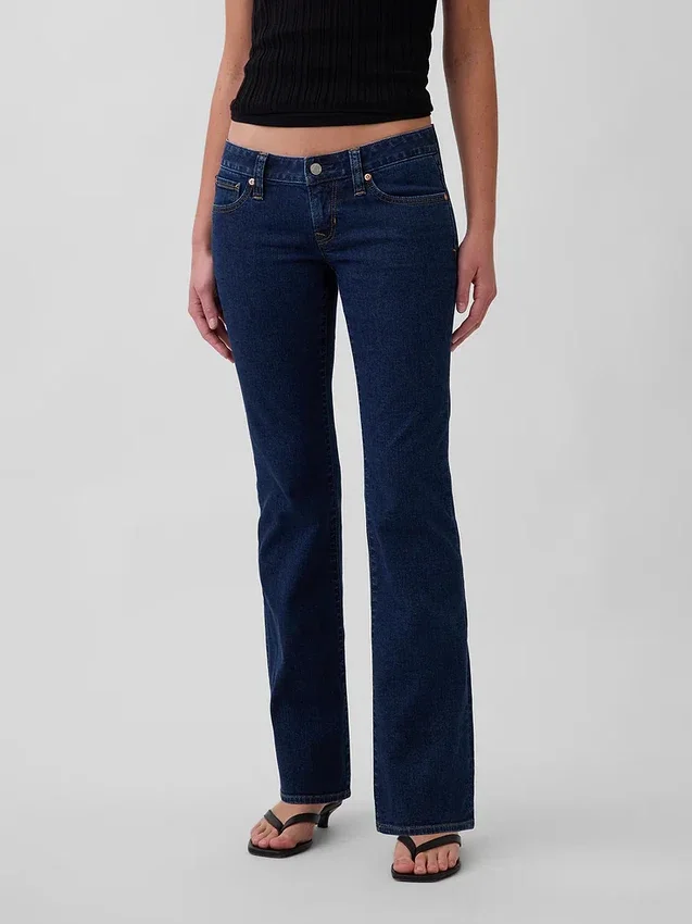 Jeans mit extra niedriger Leibhöhe, lang und schmal geschnitten