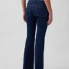 Jeans mit extra niedriger Leibhöhe, lang und schmal geschnitten