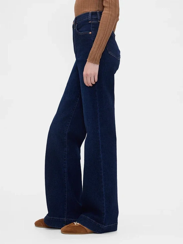 Jeans mit hoher Leibhöhe und lockerem, ausgestelltem Schnitt