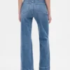 Jeans mit hoher Leibhöhe und lockerem, ausgestelltem Schnitt