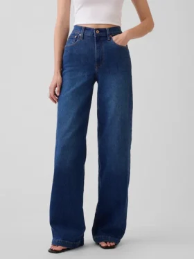 Jeans mit hoher Leibhöhe und weitem Bein