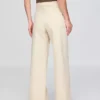Jeans mit hoher Leibhöhe und weitem Bein
