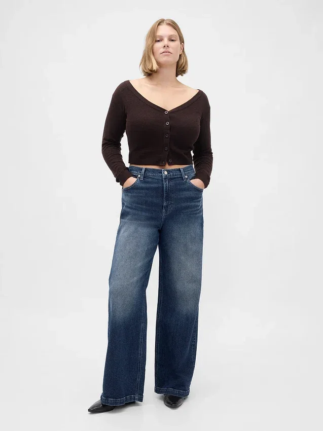 Jeans mit hoher Leibhöhe und weitem Bein