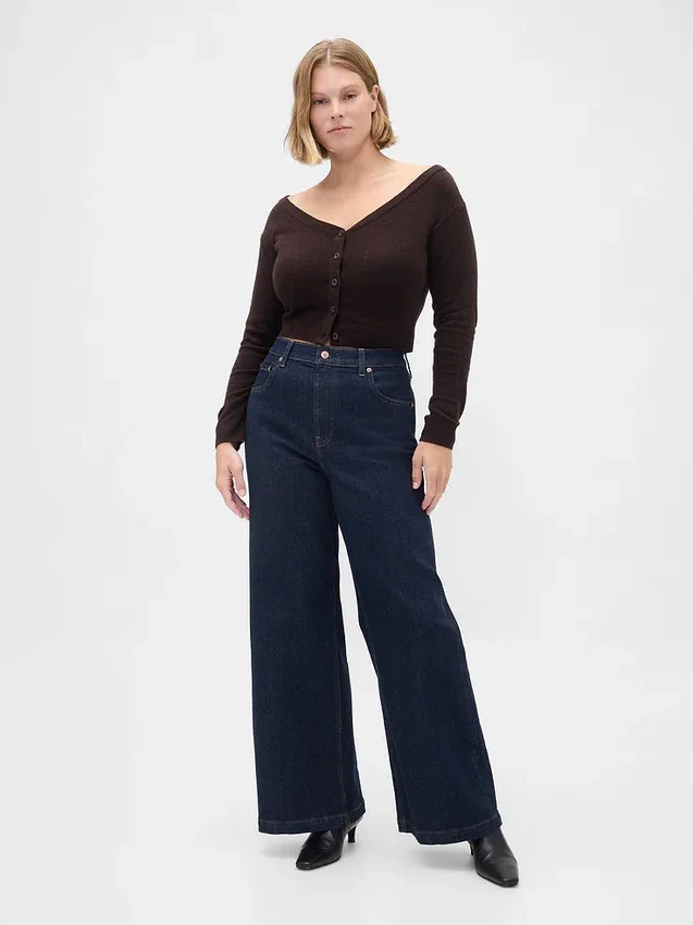 Jeans mit hoher Leibhöhe und weitem Bein