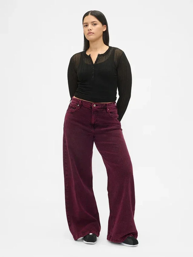 Jeans mit hoher Leibhöhe und weitem Bein