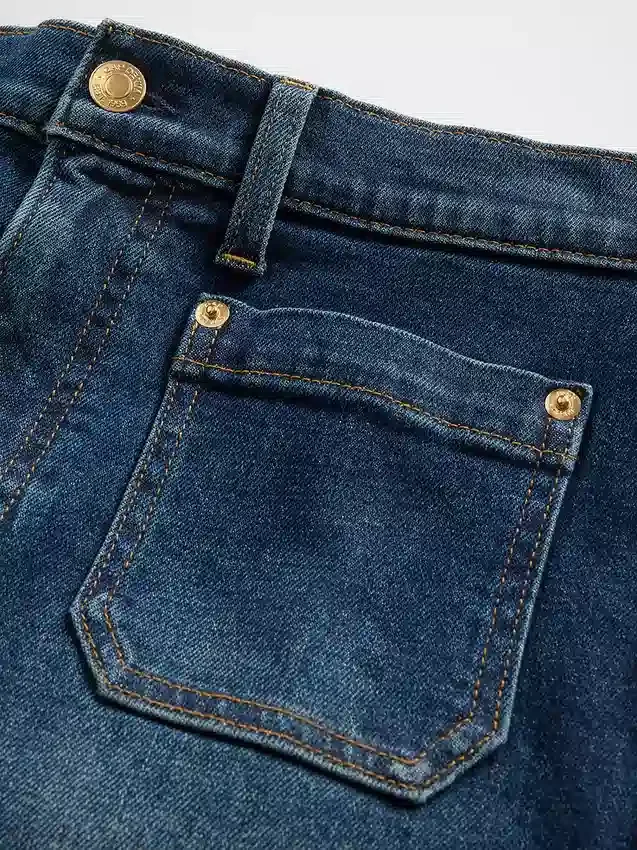 Jeans mit hoher Leibhöhe und weitem Bein