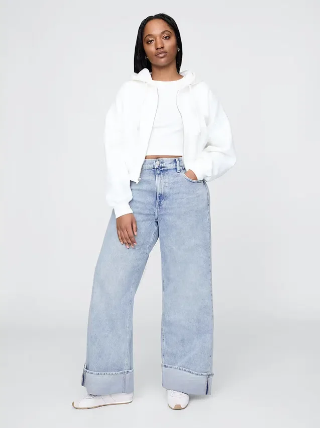 Jeans mit hoher Leibhöhe, weitem Bein und Umschlag
