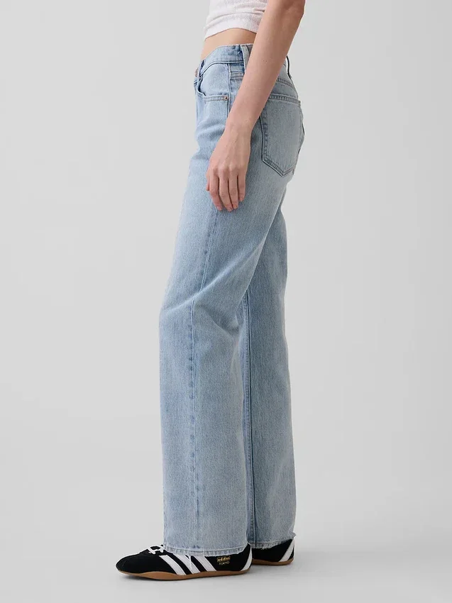 Jeans mit mittlerer Leibhöhe, Naht und lockerem, geradem Schnitt