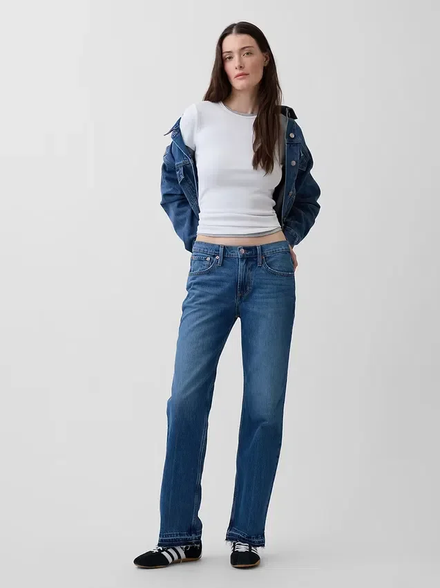 Jeans mit mittlerer Leibhöhe und geradem, lockerem Schnitt
