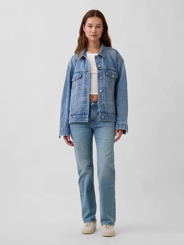 Jeans mit mittlerer Leibhöhe und geradem, lockerem Schnitt