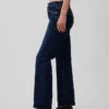 Jeans mit mittlerer Leibhöhe und geradem, lockerem Schnitt