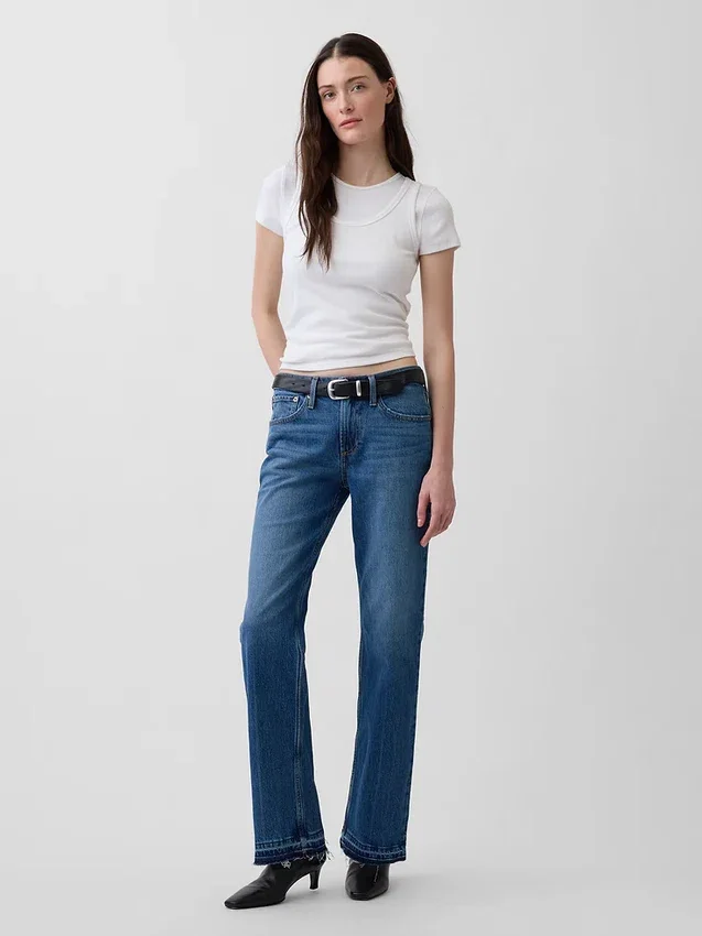 Jeans mit mittlerer Leibhöhe und geradem, lockerem Schnitt