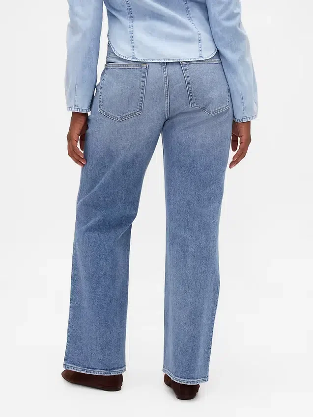 Jeans mit mittlerer Leibhöhe und geradem, lockerem Schnitt