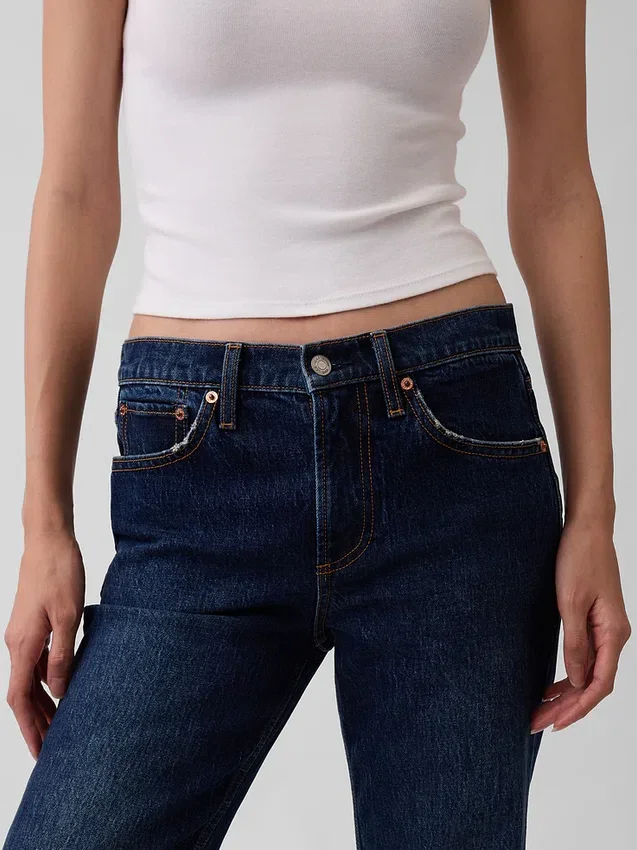Jeans mit mittlerer Leibhöhe und geradem, lockerem Schnitt