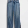 Jeans mit niedriger Leibhöhe im 90er-Jahre-Stil, locker sitzend, mit gespaltenem Saum