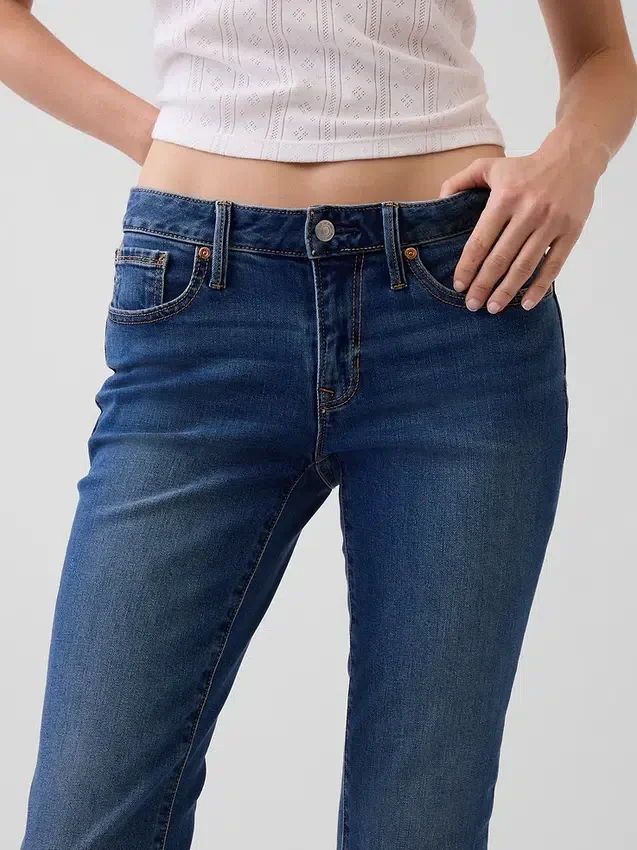 Jeans mit niedriger Leibhöhe, lang und schmal