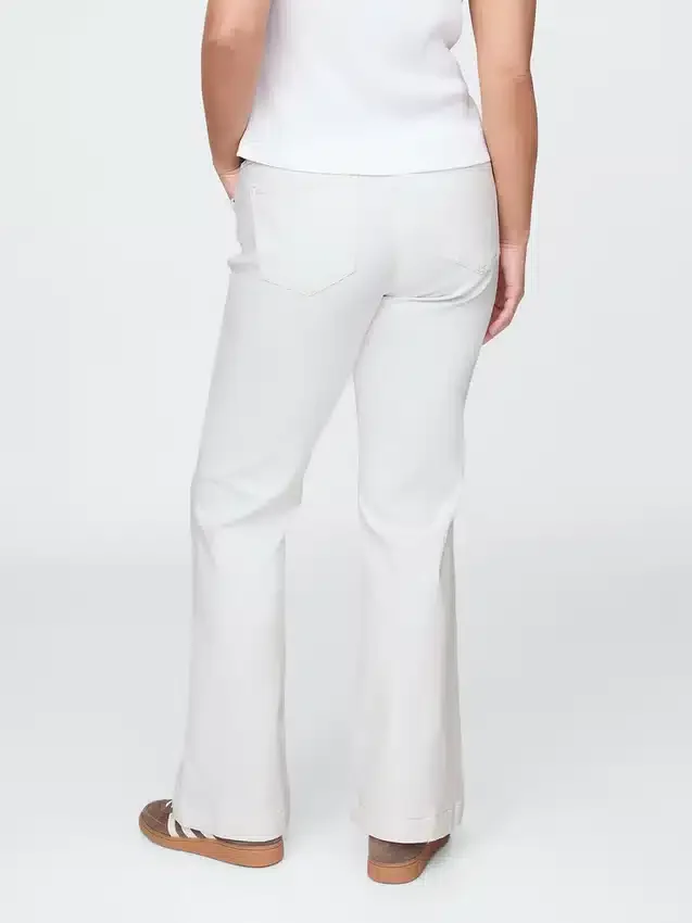 Jeans mit niedriger Leibhöhe, lang und schmal