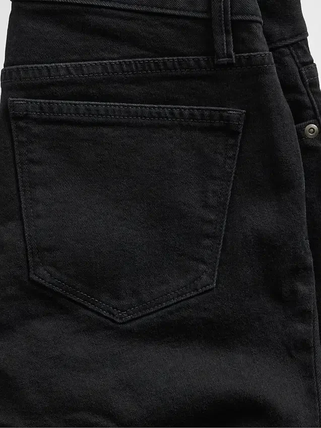Jeans mit niedriger Leibhöhe, lang und schmal