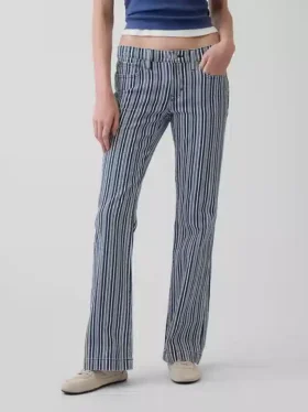Jeans mit niedriger Leibhöhe, langem Schnitt und schmaler Passform in Streifenoptik