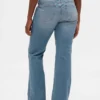 Jeans mit niedriger Leibhöhe, langem Schnitt und schmaler Passform, zum Schnüren