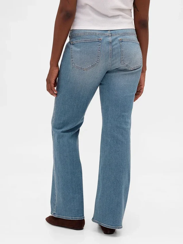 Jeans mit niedriger Leibhöhe, langem Schnitt und schmaler Passform, zum Schnüren