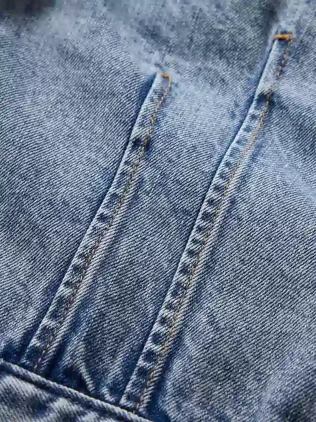 Jeansjacke im Barrel-Sleeve-Stil