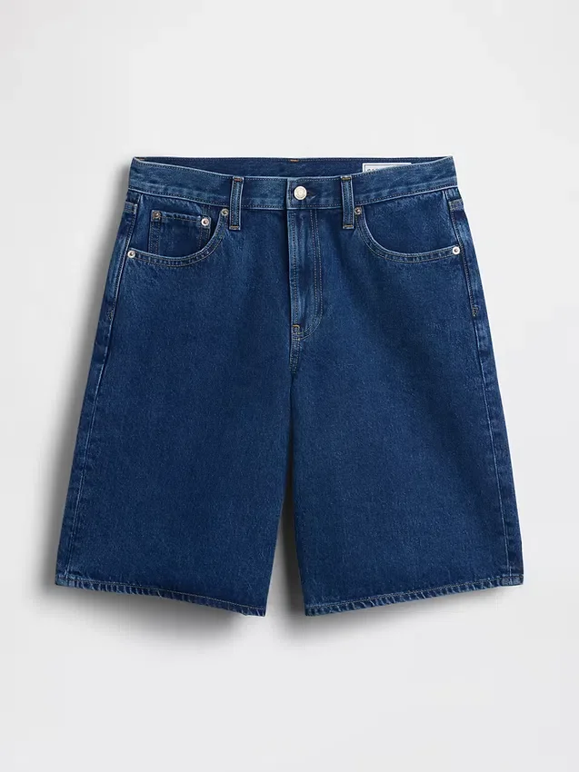 Jeansshorts mit mittlerer Leibhöhe und langem Schnitt