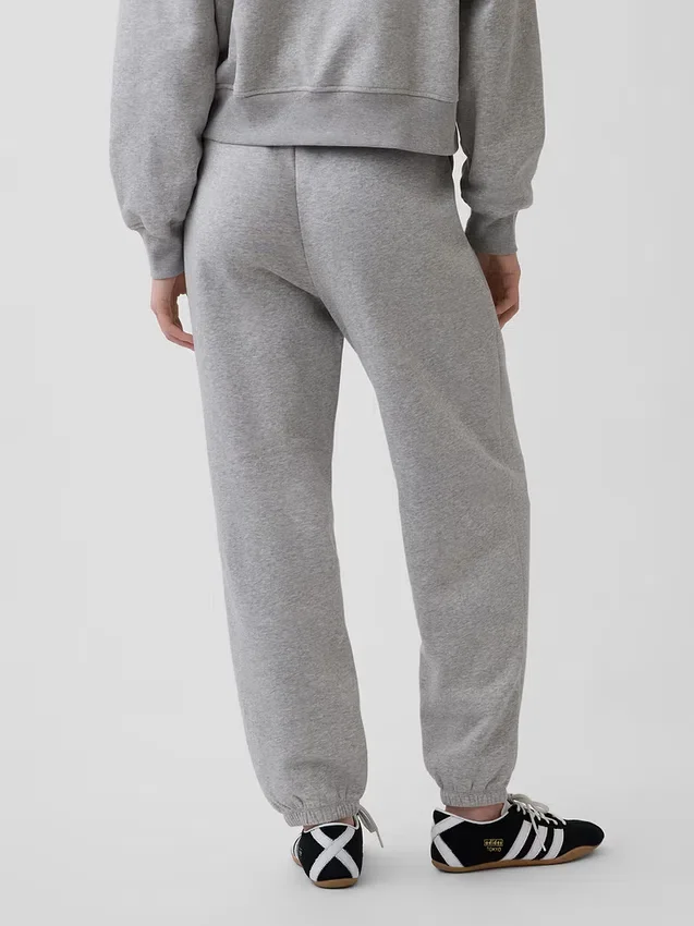 Jogginghose mit mittlerer Leibhöhe aus Vintagesoft-Material in lockerer Passform