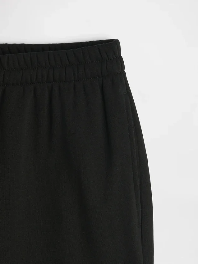 Jogginghose mit mittlerer Leibhöhe aus Vintagesoft-Material in lockerer Passform