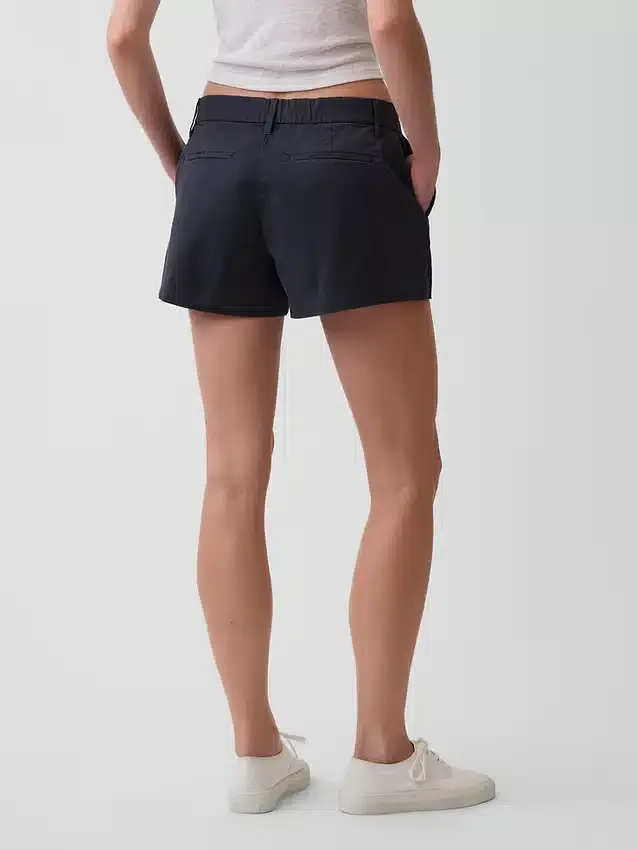 Khaki-Shorts mit mittlerer Leibhöhe