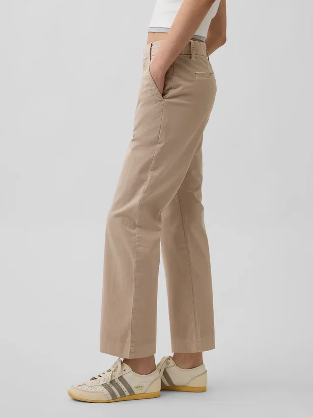 Khakihose mit mittlerer Leibhöhe