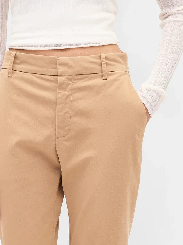 Khakihose mit mittlerer Leibhöhe