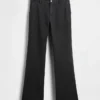 Khakihose mit niedriger Leibhöhe und lockerem Flare-Schnitt