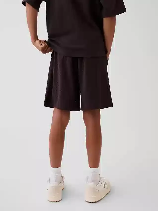 Kinder-Aktivshorts aus Mesh, 8"