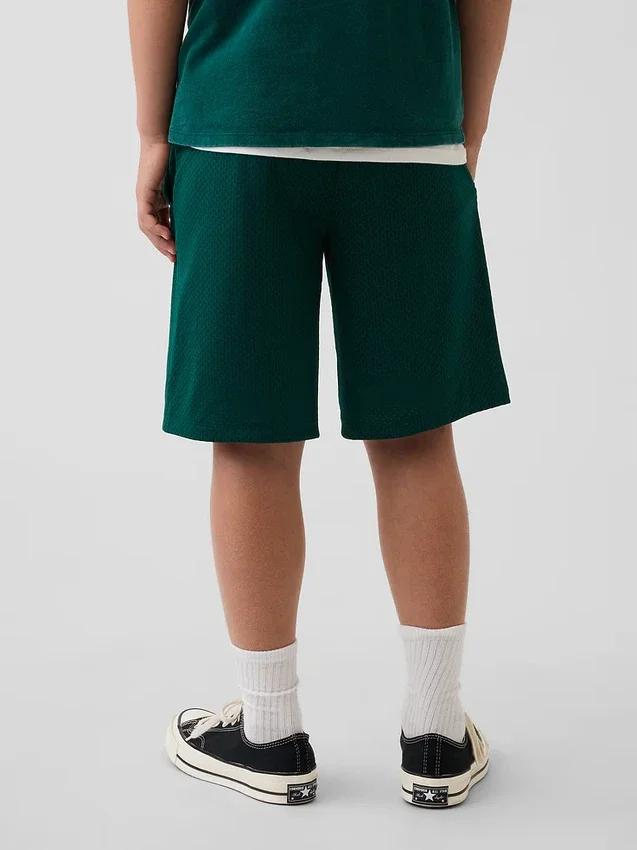 Kinder-Aktivshorts aus Mesh, 8"