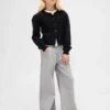 Kinder-Baggy-Jeans mit niedriger Leibhöhe, Schleife und gespaltenem Saum