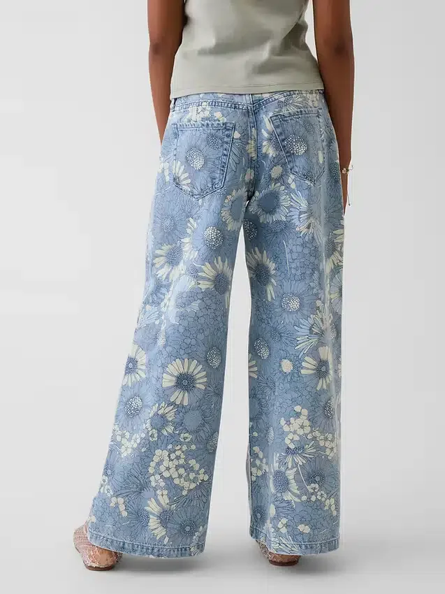 Kinder-Baggy-Jeans mit niedriger Leibhöhe und Blumenmuster