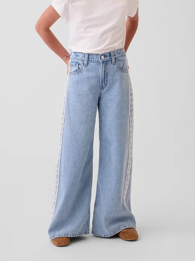 Kinder-Baggy-Jeans mit niedriger Leibhöhe und Spitzenbesatz