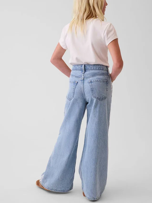 Kinder-Baggy-Jeans mit niedriger Leibhöhe und Spitzenbesatz