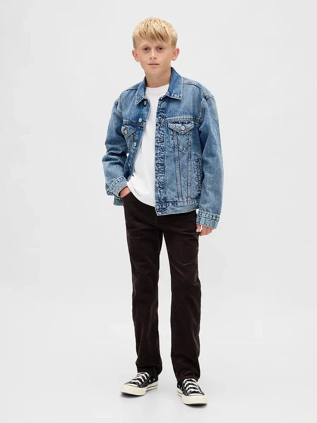 Kinder-Cordhose im 90er-Jahre-Stil, gerade geschnittene Hose