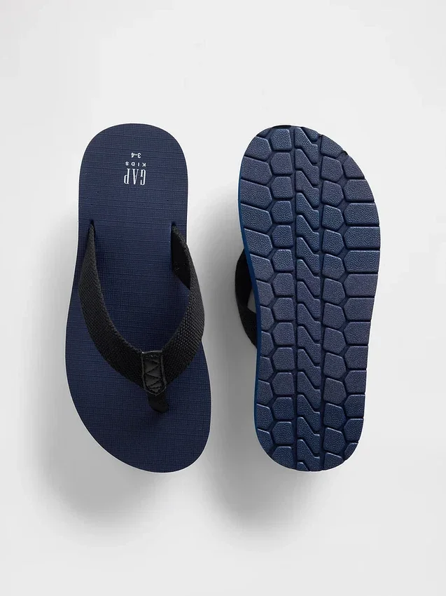 Kinder-Flip-Flops aus Canvas