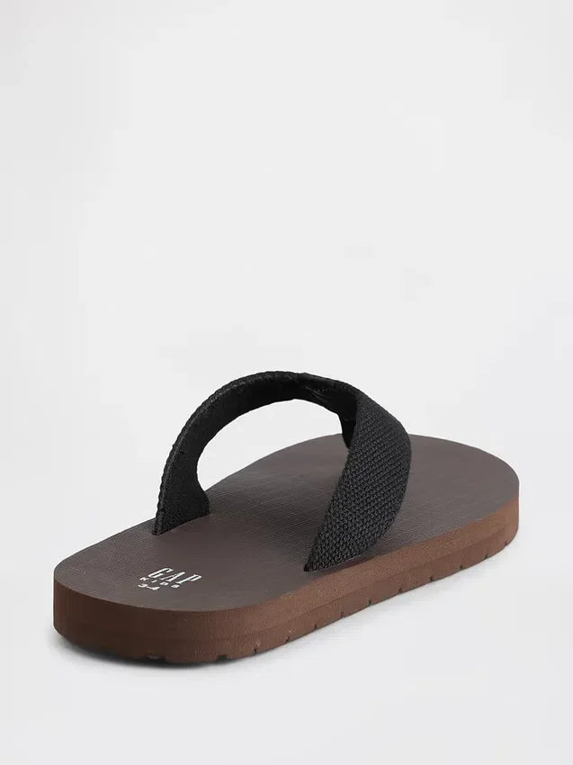 Kinder-Flip-Flops aus Canvas