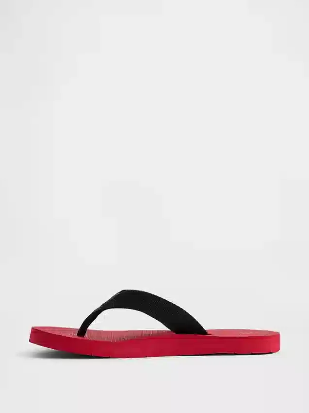 Kinder-Flip-Flops aus Canvas