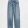 Kinder-Jeans im 90er-Jahre-Stil, locker geschnitten