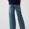 Kinder-Jeans im 90er-Jahre-Stil, locker geschnitten